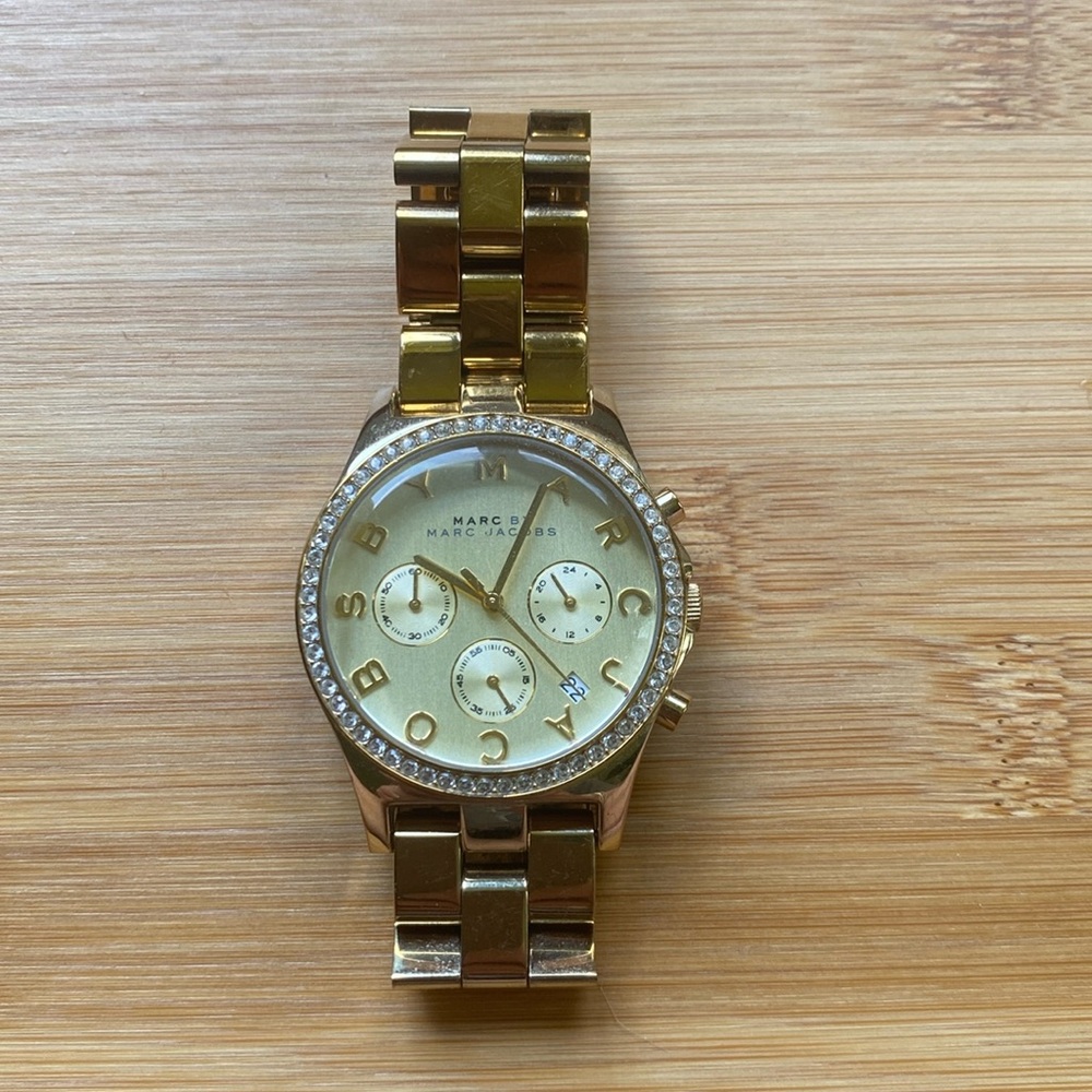 Marc Jacob’s watch with diamond detail